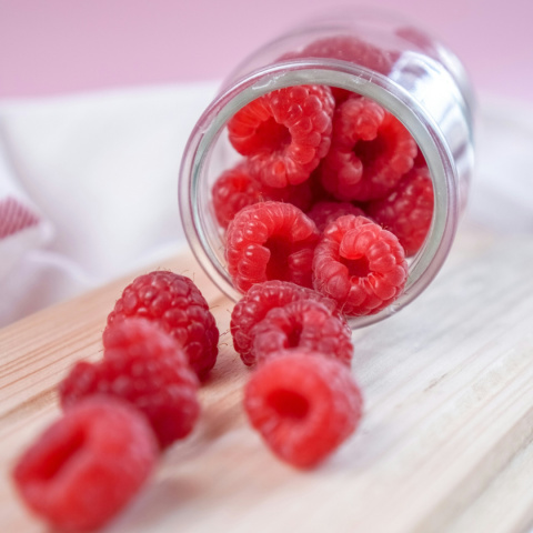 Magic Jelly Tastes LikeRaspbery ! Żelki malinki 350g Magic Jelly Tastes LikeRaspbery ! Żelki malinki 350g